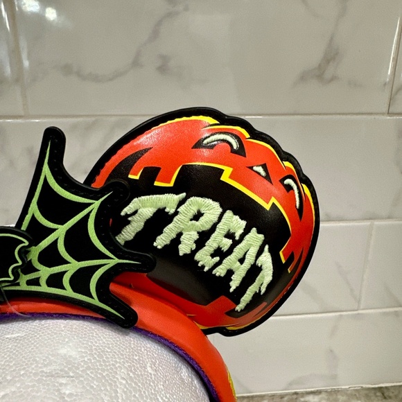 Disney Mickey’s Not So Scary Halloween Party MINNIE EARS Headband NEW 2024 & MAP - Picture 12 of 14